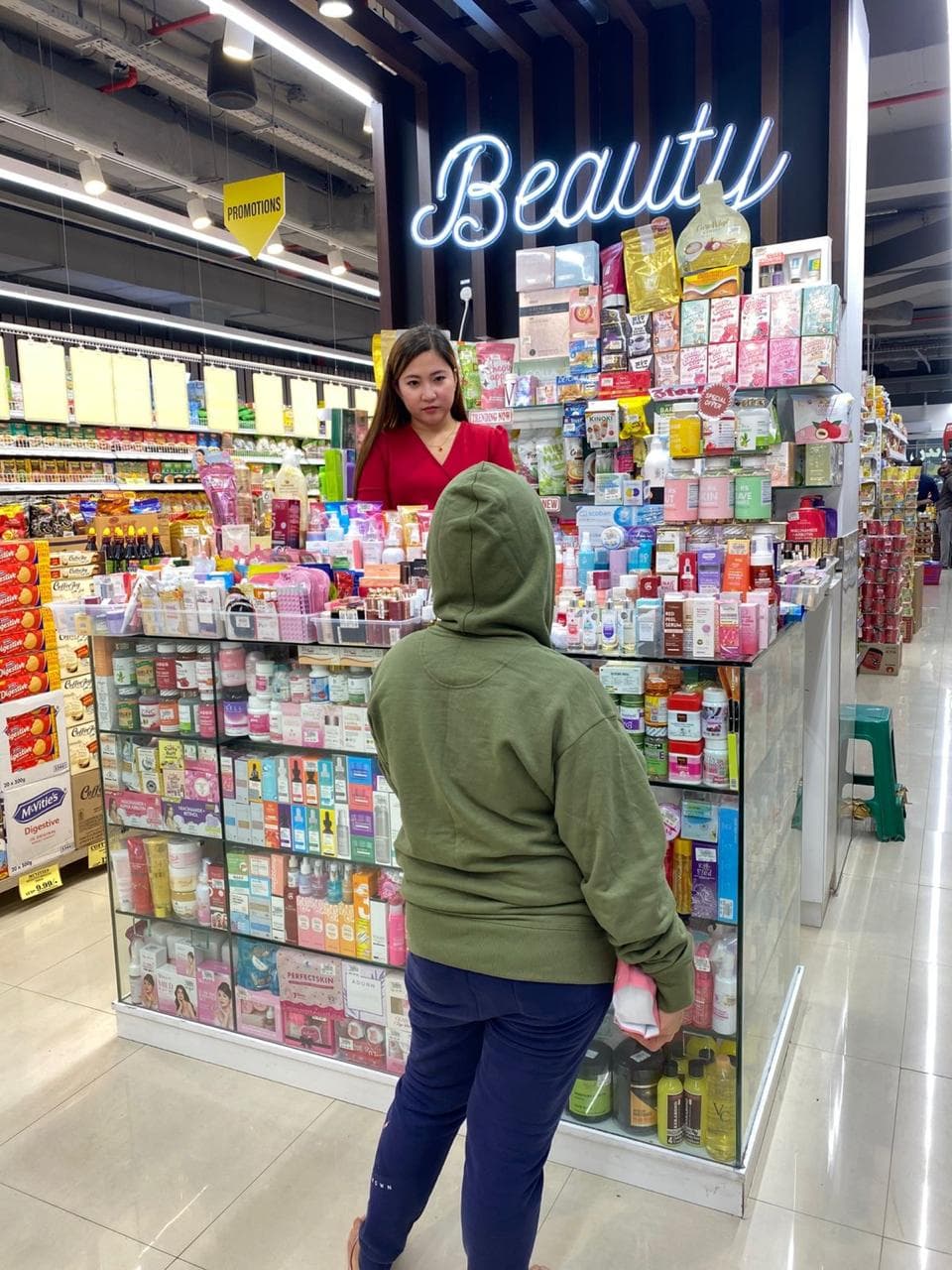 New Era Supermarket Outlet